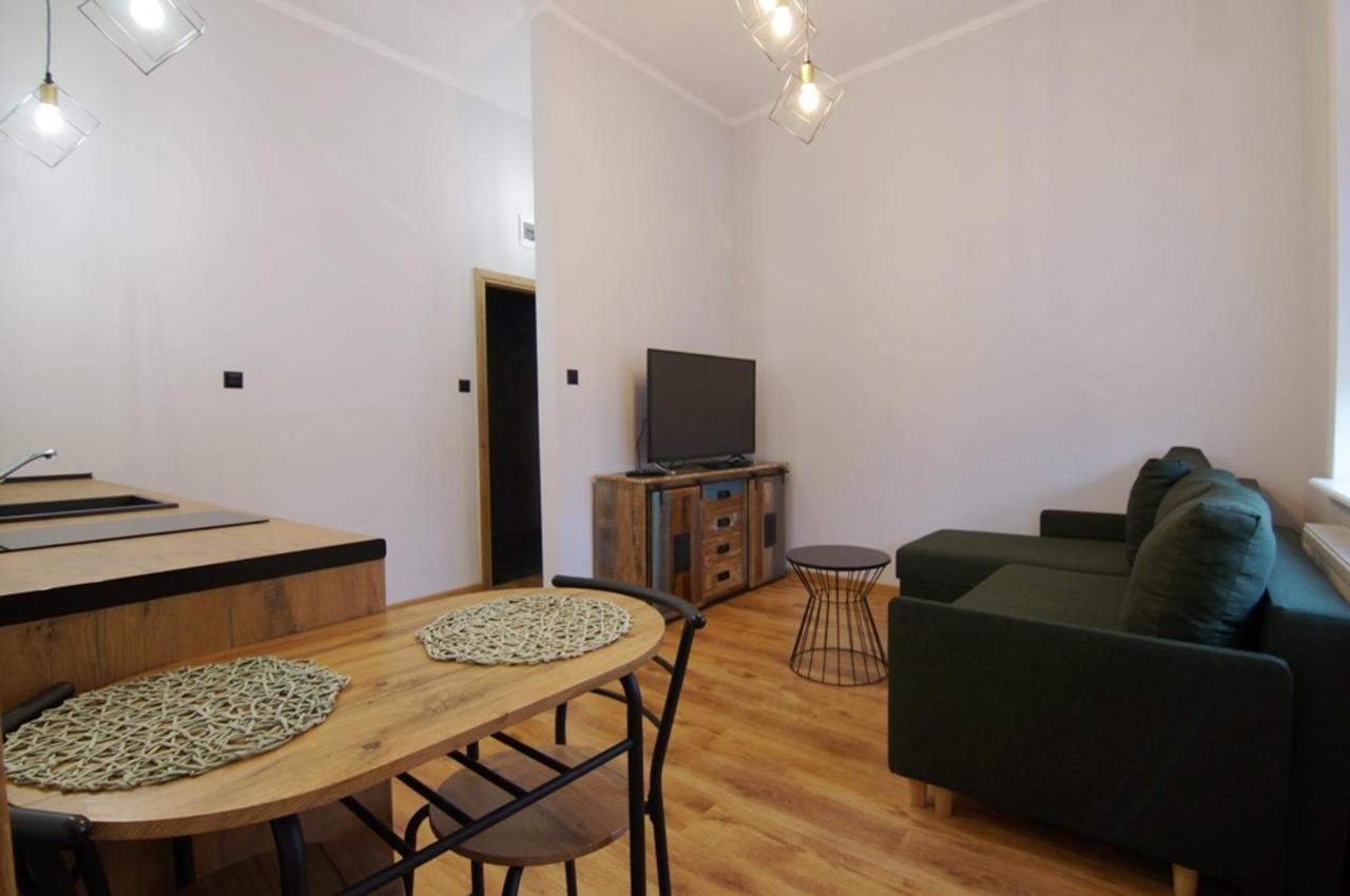 Апартаменты Apartament Loft 1 Мальборк Экстерьер фото